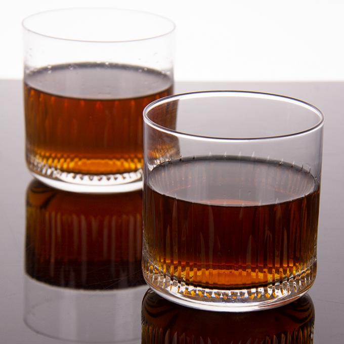 Rotatable Wine Crystal Glass Tumbler Old Fashioned Rocks Bar 370ml ODM 3