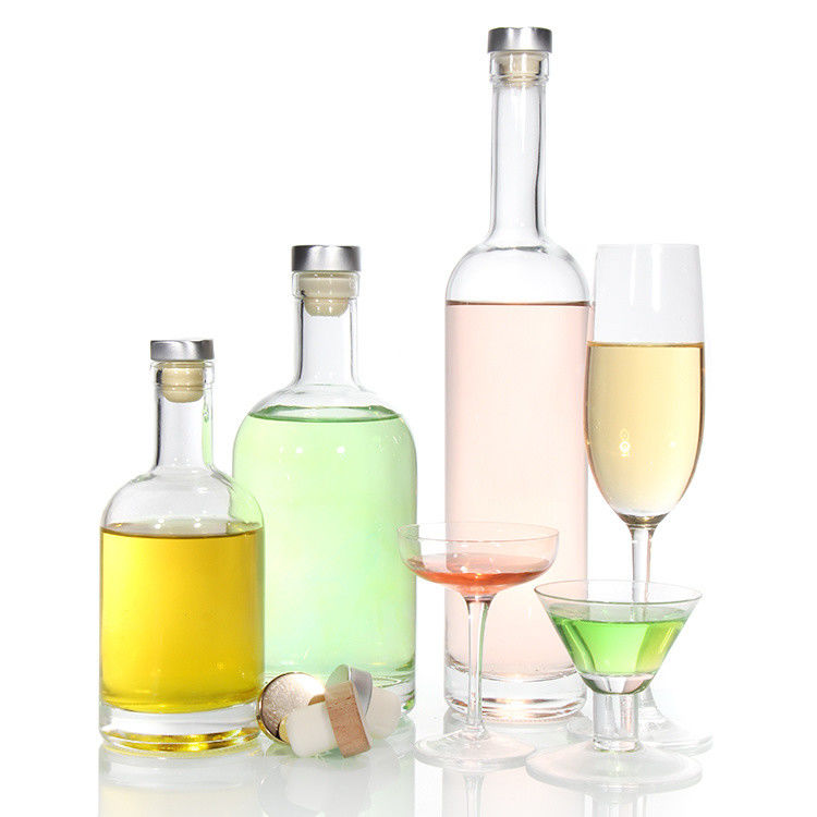 Inventory Glass Bottles Supplier 750ml Heavy Glass Liquor Bottles For Vodka Low-Priced