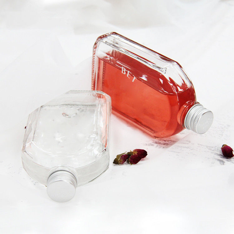 New Design 200Ml 250Ml 300Ml  Transparent Liquor Glass Flat Bottle With Screw Lid