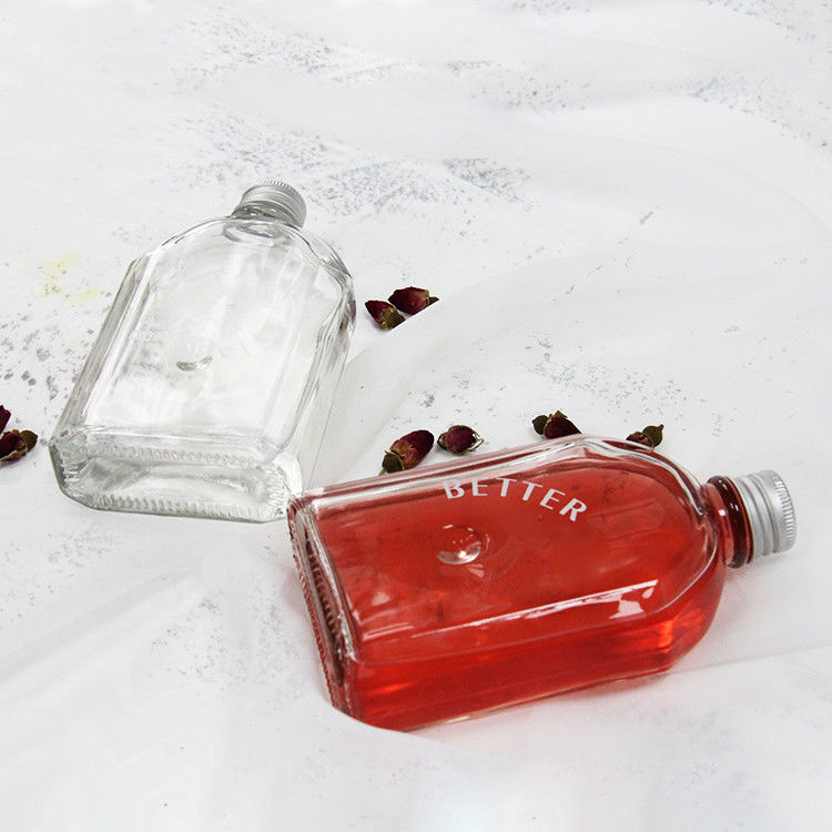 New Design 200Ml 250Ml 300Ml  Transparent Liquor Glass Flat Bottle With Screw Lid